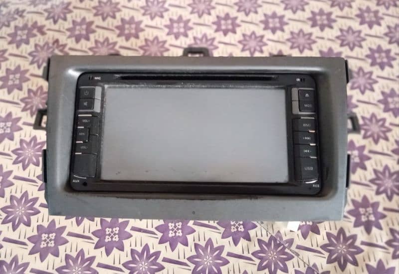 Toyota Corolla lcd with frame 4