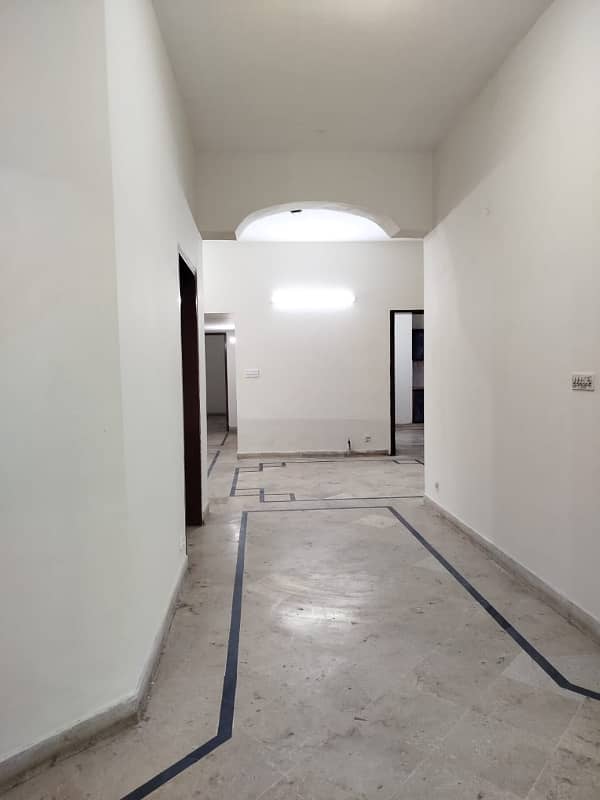 1 Kanal Upper Portion Available For Rent In Pia Society 1