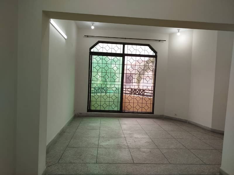 1 Kanal Upper Portion Available For Rent In Pia Society 6