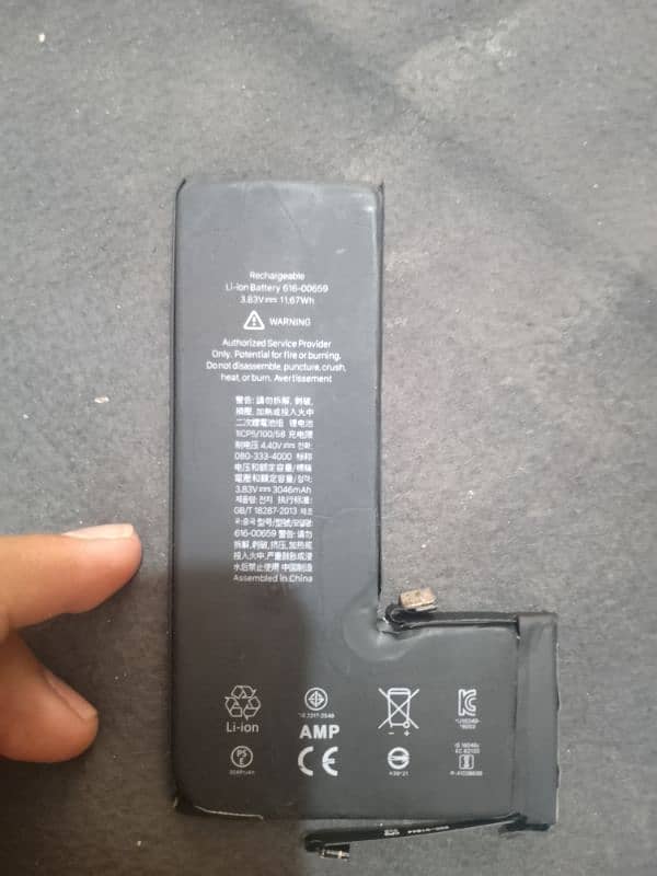 iPhone 11pro used battery for sale all okay working perfectly 1