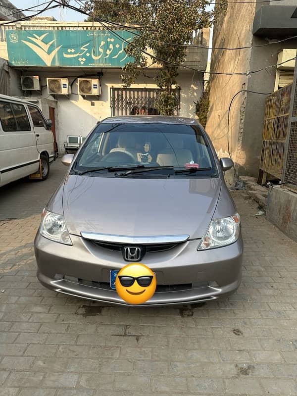 Honda City 2003 (2004) 3