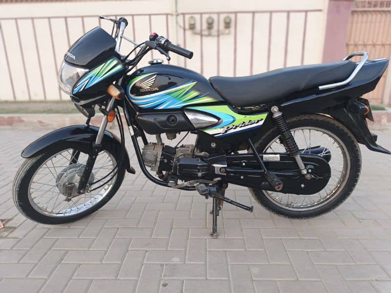 Honda pridor-2019 Karachi number replay only call 1