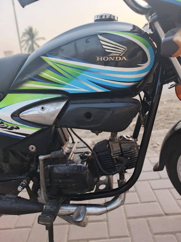 Honda pridor-2019 Karachi number replay only call 4