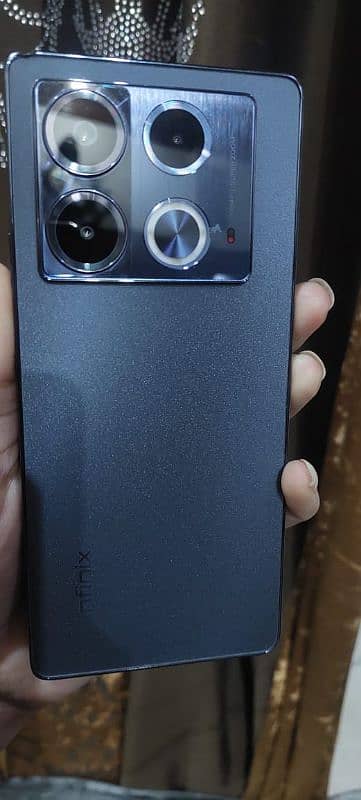 Infinix Note 40 8+8/256 with complete box 1