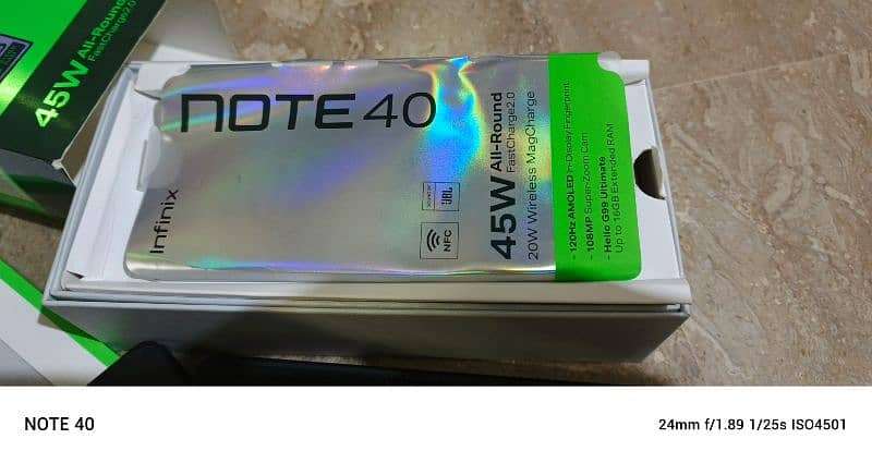 Infinix Note 40 8+8/256 with complete box 9