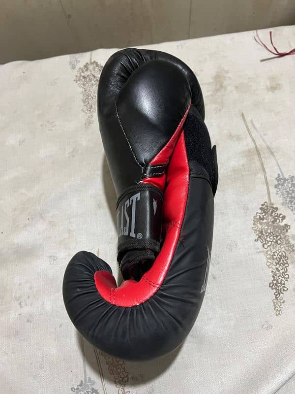 Punching Bag with Gloves good quality 5