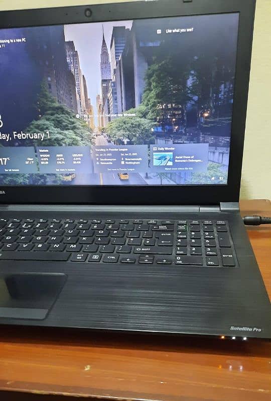 TOSHIBA  SATELLITE PRO R50-C-15W Core i3  6th Generation 3