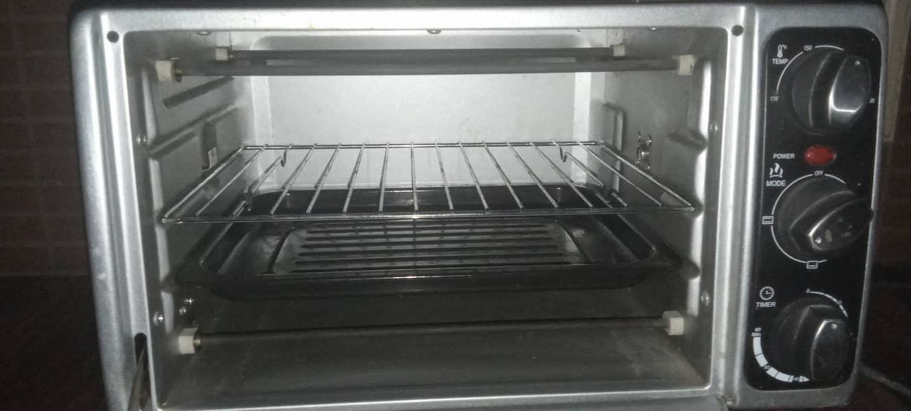 Used baking oven works great 0