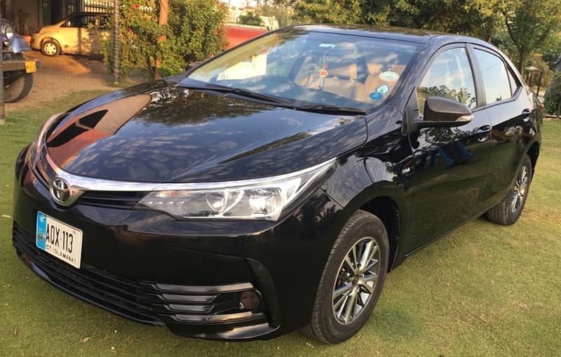 Toyota Corolla XLI automatic 2019 1