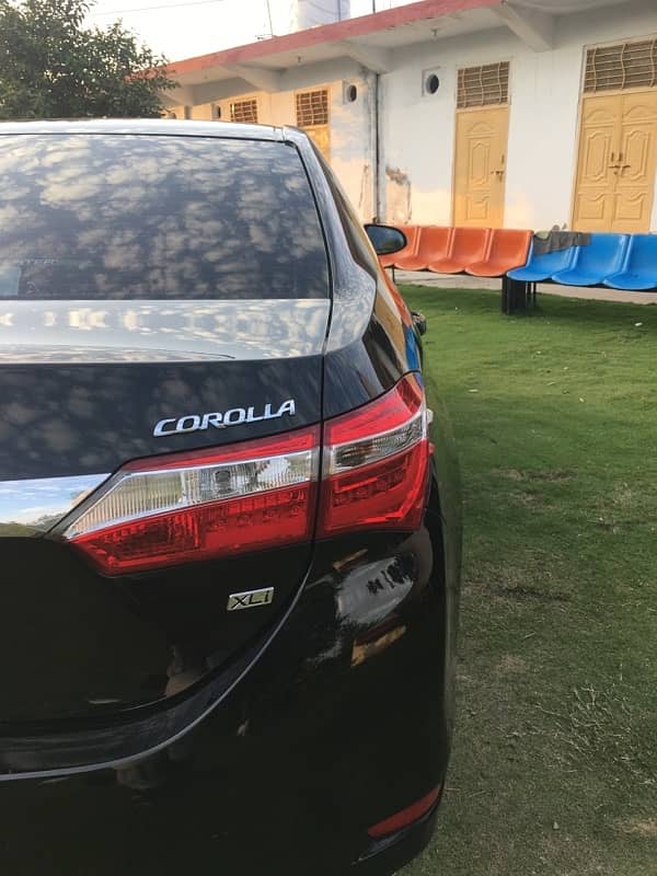 Toyota Corolla XLI automatic 2019 5