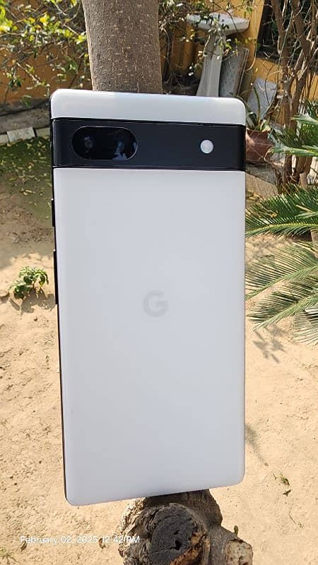 Pixel 6A very clean 5