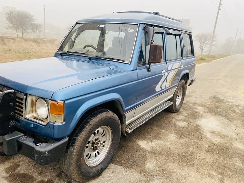 Mitsubishi Pajero 1991 geniune condition 2