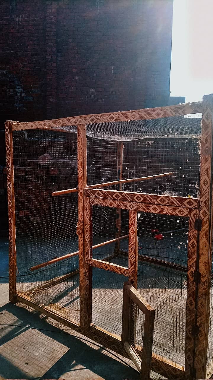 Wooden cage 4×4 ft 3