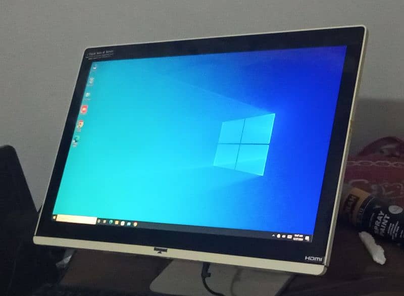 ALL IN ONE PC Dell ⁴th gen available 3