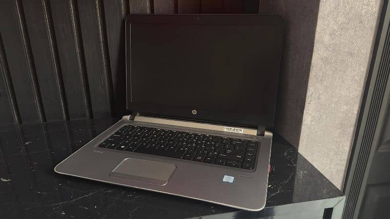 HP ProBook 430 0