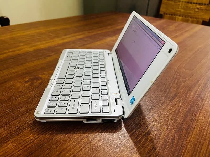 Sony Vaio P Pocket Laptop 7