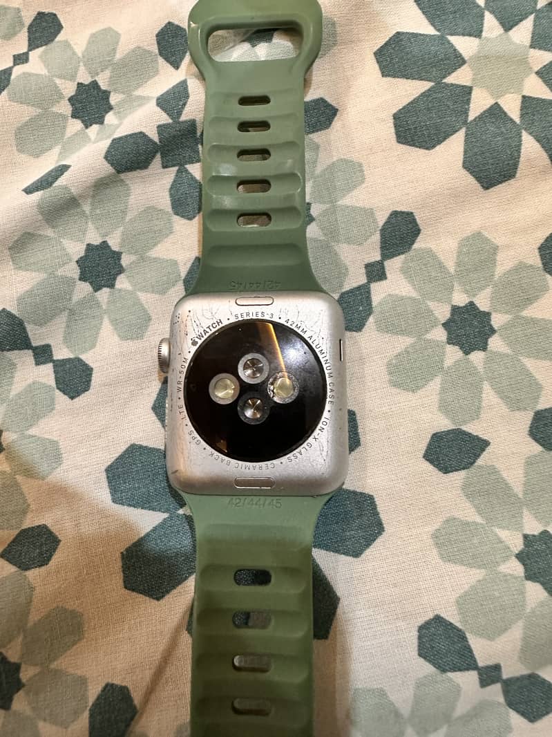 Iwatch series 3 42 mm 4