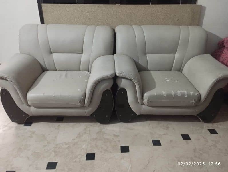 Sofa Set 7 Seated 4