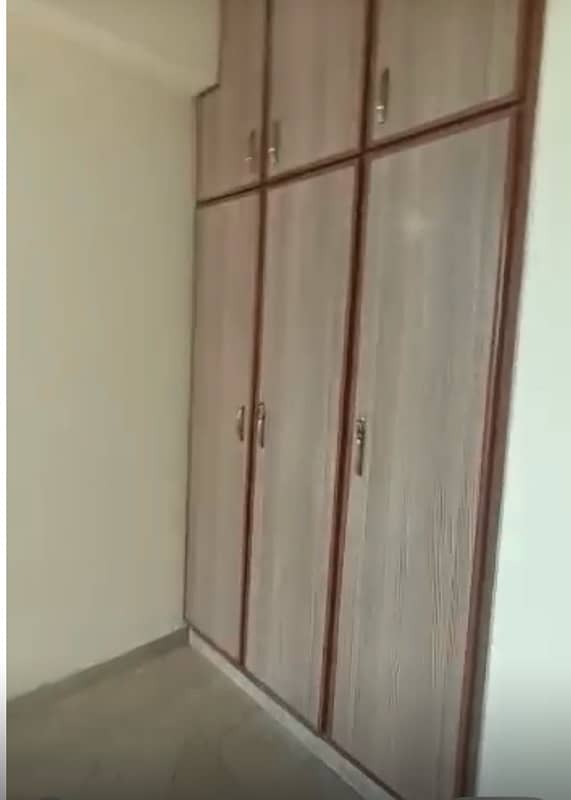 F-17 Multi 1st Floor 1 bedroom Flat for sale 2