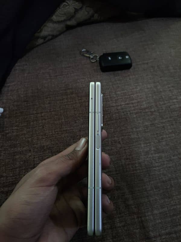 Samsung Z fold 3 1