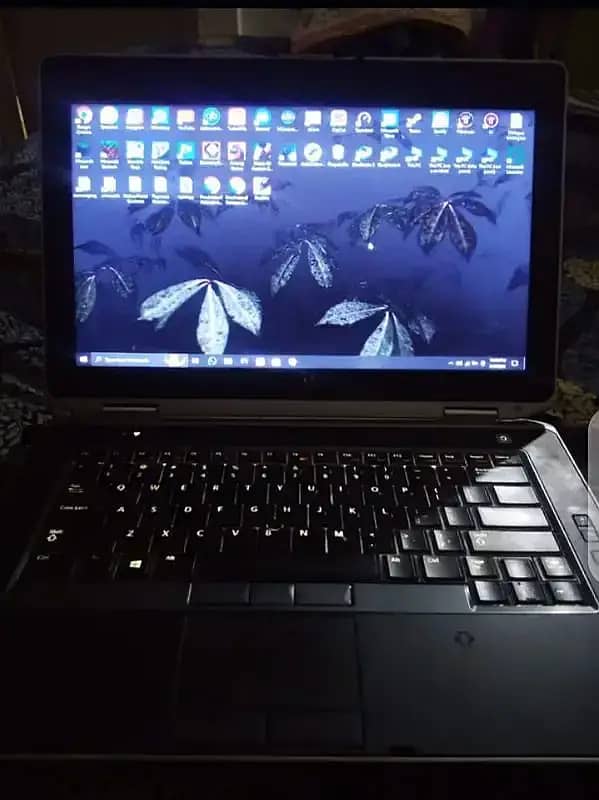 Laptop Dell Latitude E6430 1