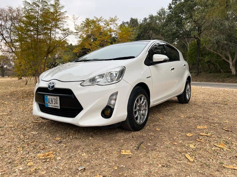 Toyota Aqua 2015 2