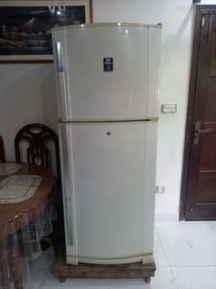 Dawlance Refrigerator Large Size l For Sale On Fair Price