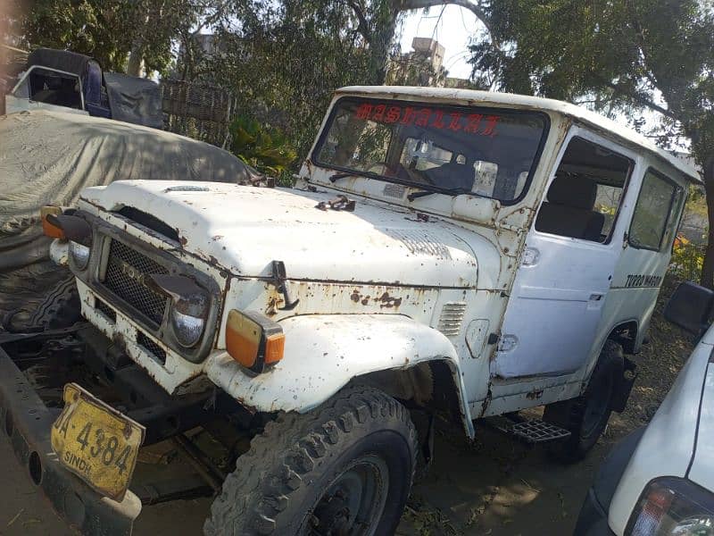 Toyota fj40 11