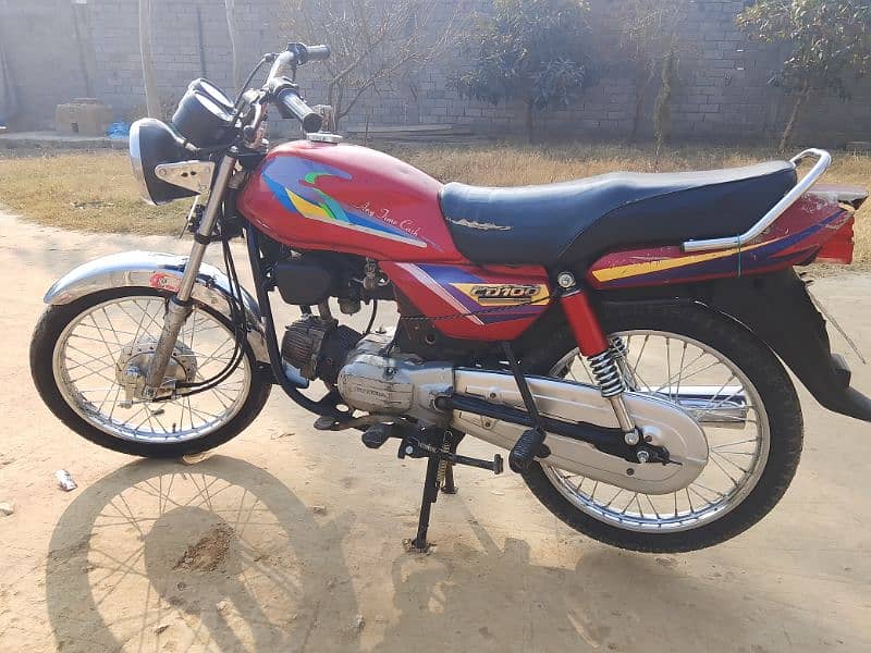 Honda 100 Pridor 0