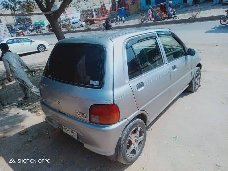 Daihatsu Cuore 2011 5