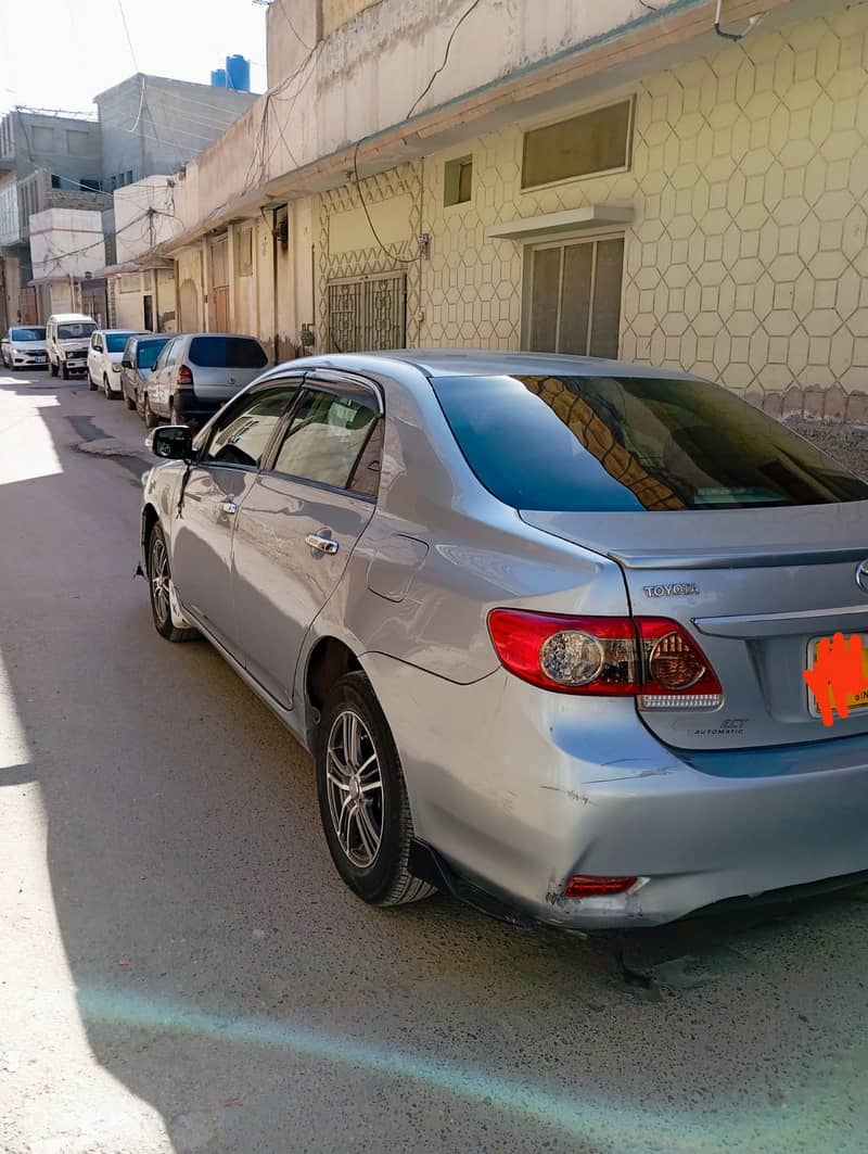 Toyota Corolla Altis 2011 2