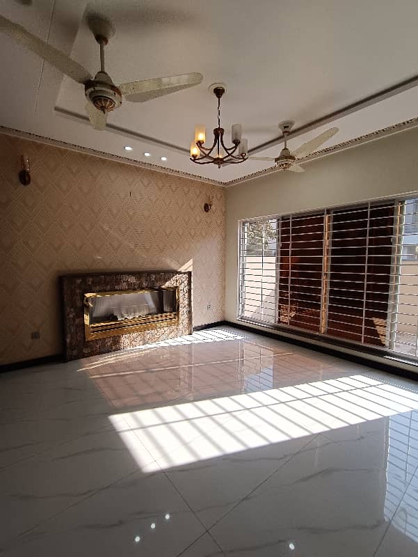 10 Marla Brand New House For Rent Near All Facilities 0