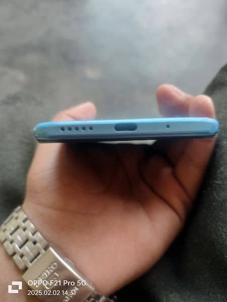 Redmi10c for sell urgent 4/128 with box 4