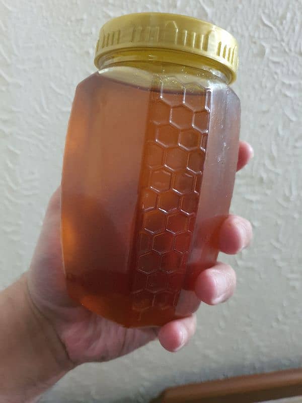 Pure honey for sale in Johar Town Lahore 0