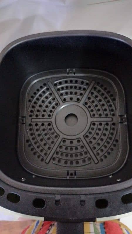 Silver Crest Air Fryer 1589 Model 8 Liter 1