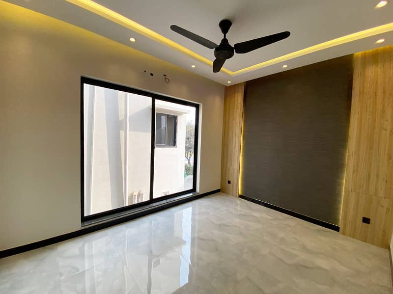 5 Marla Out Class Stylish Luxury Bungalow For Rent In DHA 9 Town Lahore 16