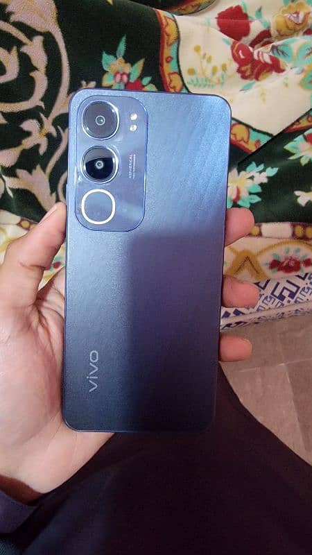 vivo Y19s 6 128 2