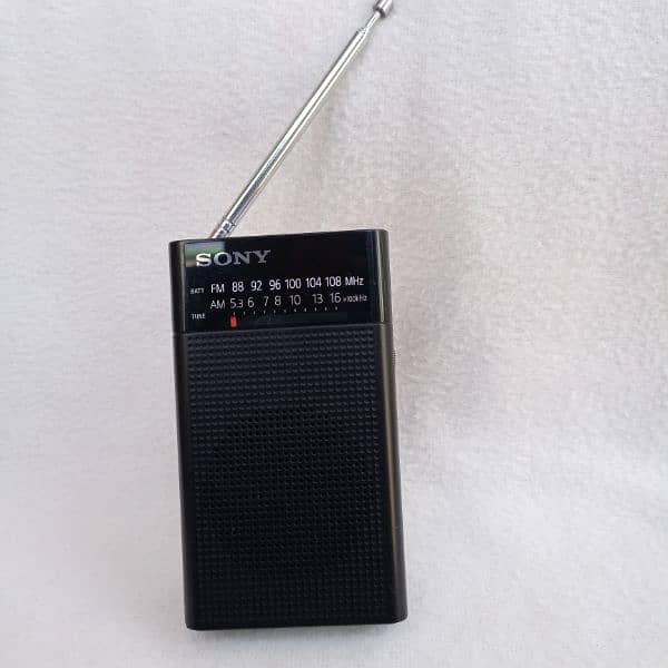 Sony ICF P26 2 Band Radio 0