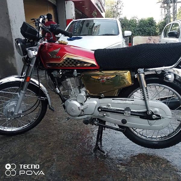 Honda 125 Self Start Golden Model 0