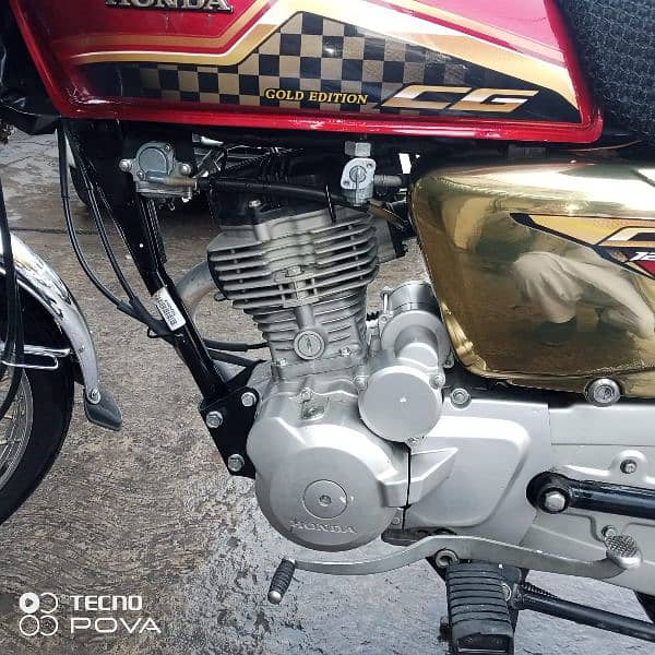 Honda 125 Self Start Golden Model 1