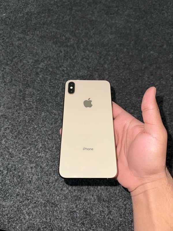 Iphone XS Max 256GB PTA Approved (GOLD) 3