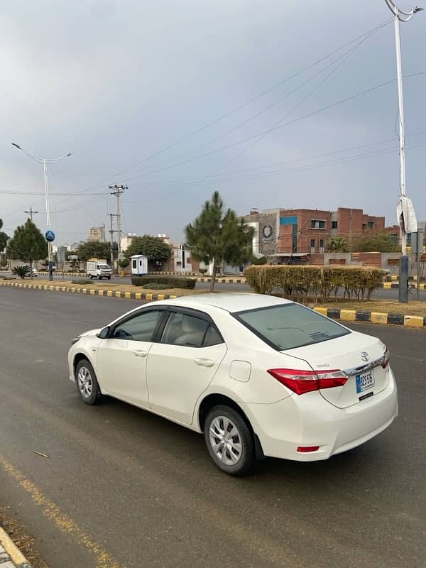 Toyota Corolla GLI 2016 3