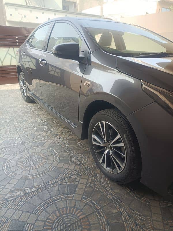 Toyota Corolla 2018 9