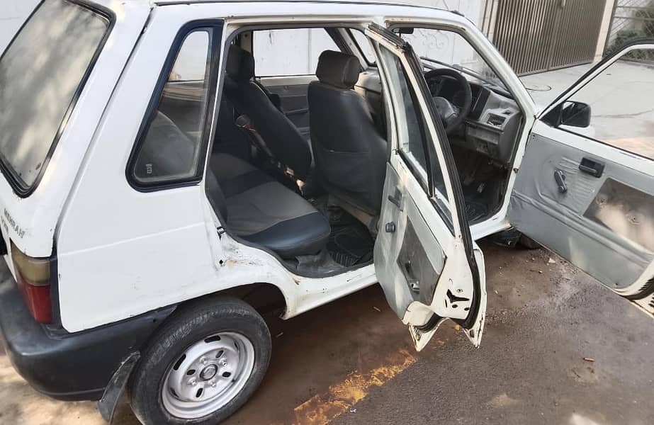 Suzuki Mehran VX 1998 best for family use. 1