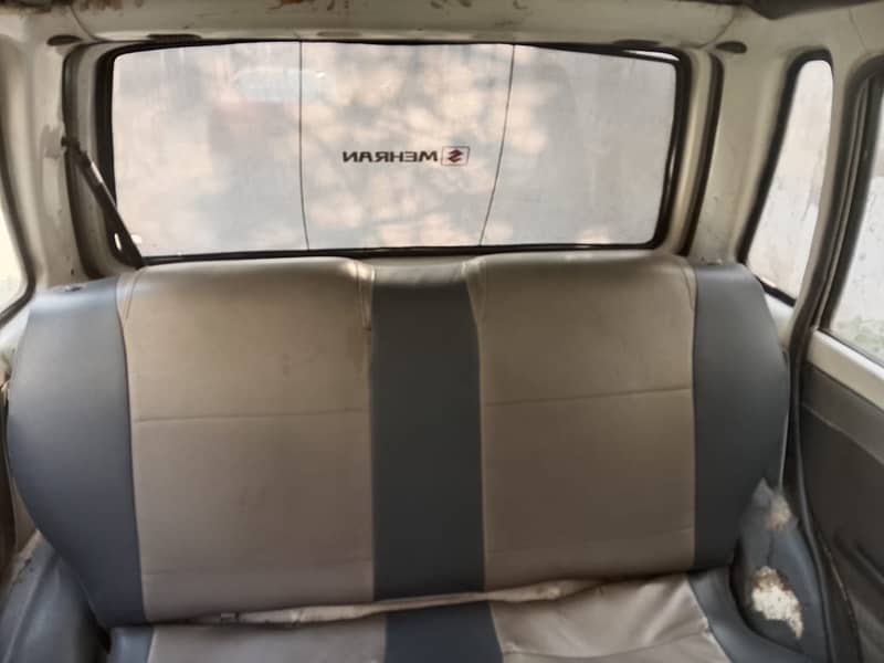 Suzuki Mehran VX 1998 best for family use. 6