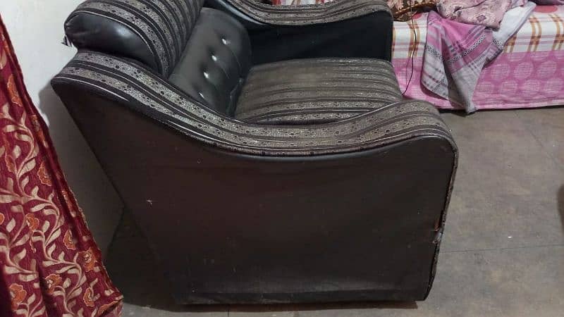 Black Sofa Set in affordable Price. 12