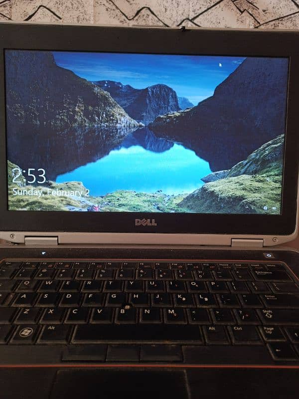 i7 Dell latitude Laptop 0