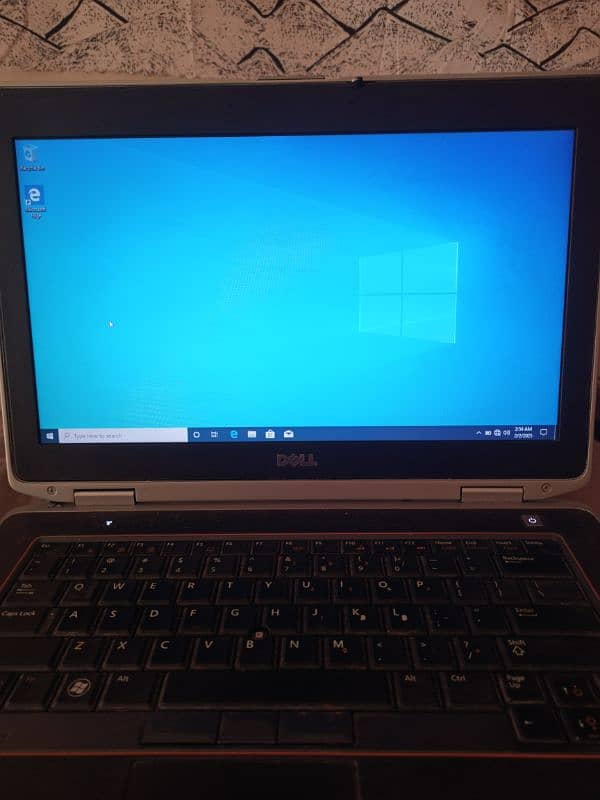 i7 Dell latitude Laptop 1