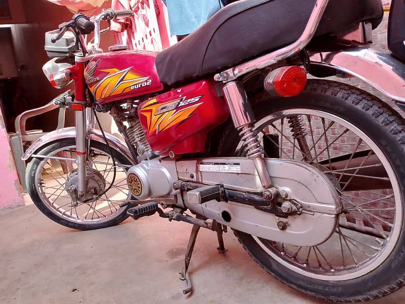 Honda CG 125 8