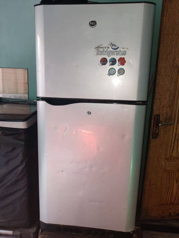 large size fridge 2 doors pel company 0